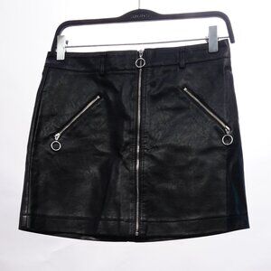 Forever21 - Faux black leather zip-up mini Skirt Size Medium